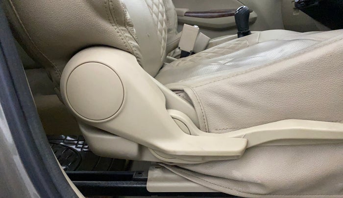 2018 Maruti Dzire VXI, Petrol, Manual, 49,715 km, Driver Side Adjustment Panel