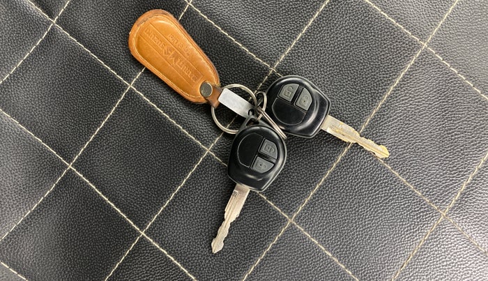 2016 Maruti Wagon R 1.0 VXI, Petrol, Manual, 72,917 km, Key Close Up