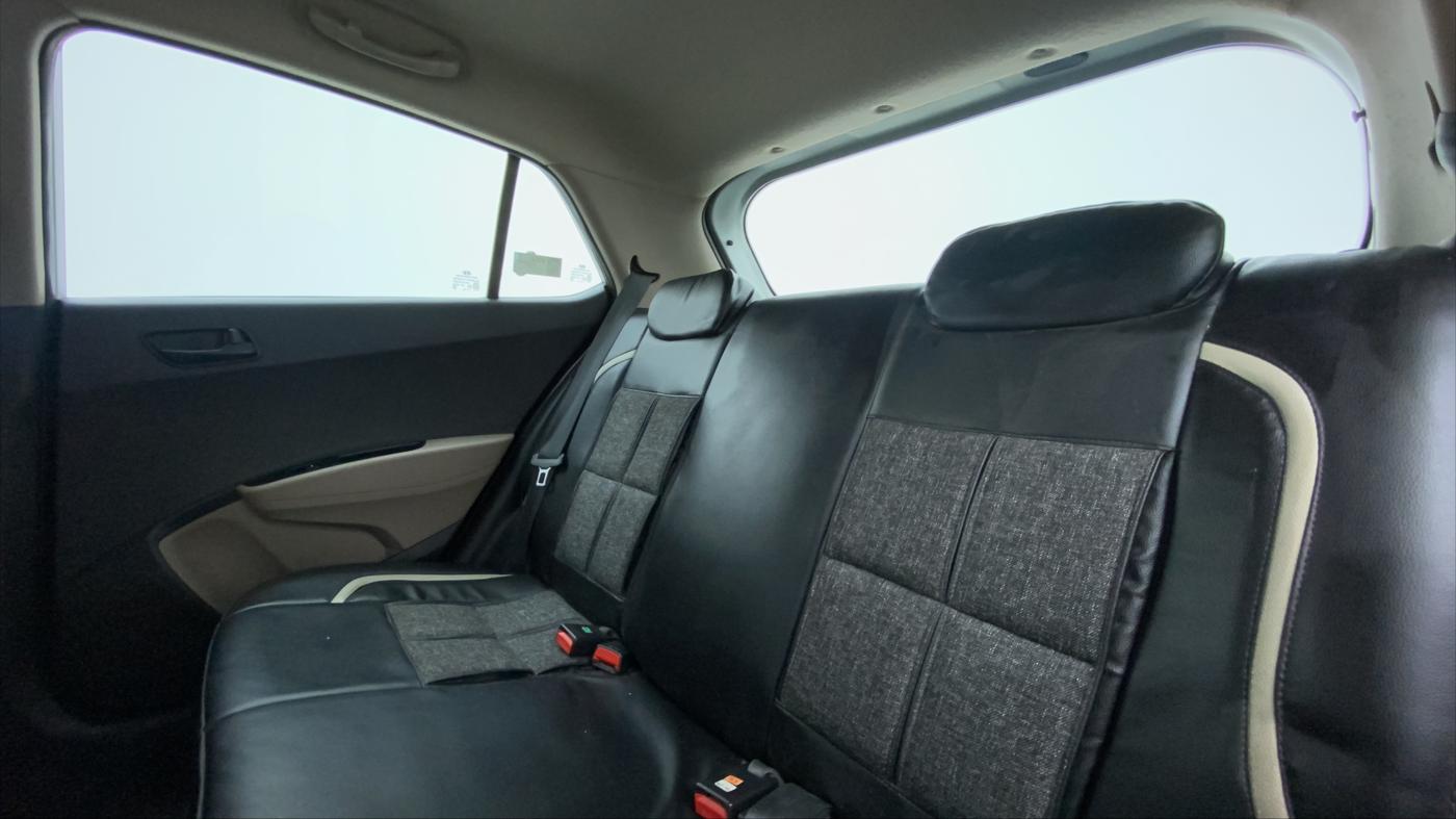 2014 Hyundai Grand i10 MAGNA 1.2 KAPPA VTVT, Petrol, Manual, 14,415 km, Right Side Rear Door Cabin