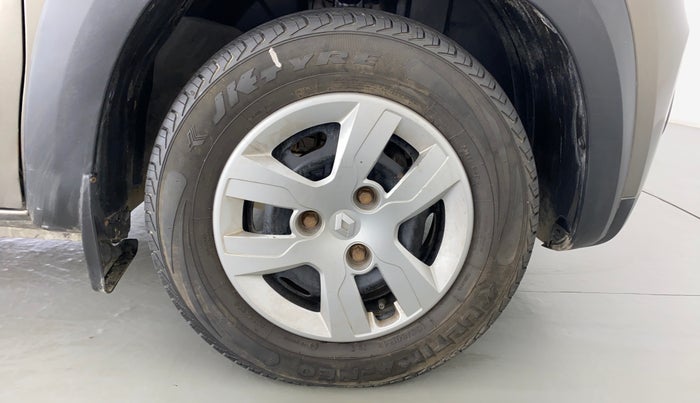 2019 Renault Kwid RXL, Petrol, Manual, 25,232 km, Right Front Wheel