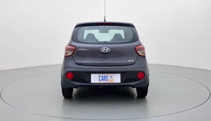2017 Hyundai Grand i10 MAGNA 1.2 KAPPA VTVT, Petrol, Manual, 66,595 km, Back/Rear