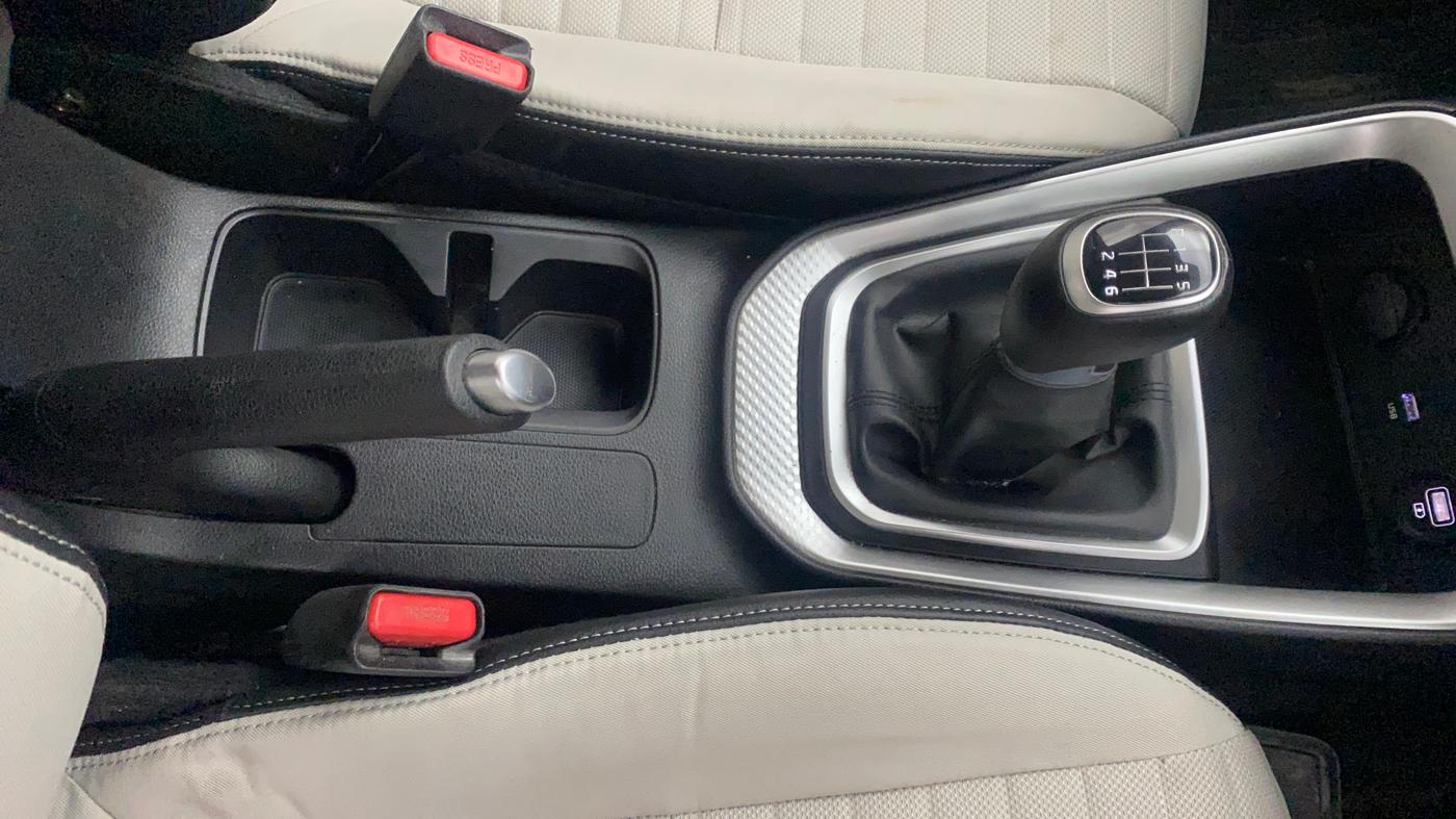 2020 KIA SONET HTX 1.0 IMT, Petrol, Manual, 14,463 km, Gear Lever