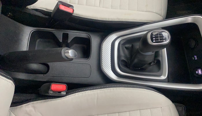 2020 KIA SONET HTX 1.0 IMT, Petrol, Manual, 14,394 km, Gear Lever