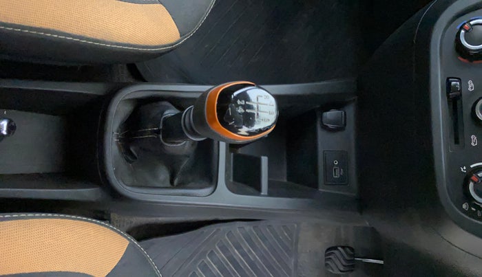 2020 Renault Kwid CLIMBER 1.0 (O), Petrol, Manual, 45,080 km, Gear Lever