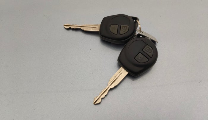 2014 Maruti Ertiga ZXI, CNG, Manual, 47,925 km, Key Close Up