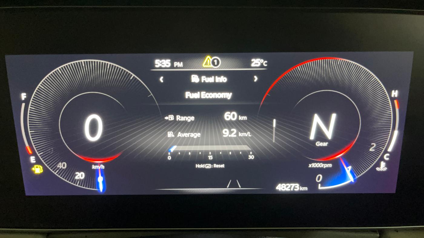 2022 Mahindra XUV700 AX 7 LUXURY D MT 7 STR, Diesel, Manual, 48,333 km, Odometer Image