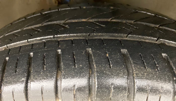 2018 Maruti Celerio ZXI OPT AMT, Petrol, Automatic, 17,542 km, Right Front Tyre Tread