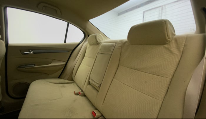 2012 Honda City 1.5L I-VTEC V MT, Petrol, Manual, 1,04,016 km, Right Side Rear Door Cabin