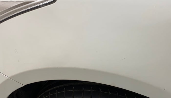 2013 Maruti Swift VXI, Petrol, Manual, 65,866 km, Left fender - Minor scratches