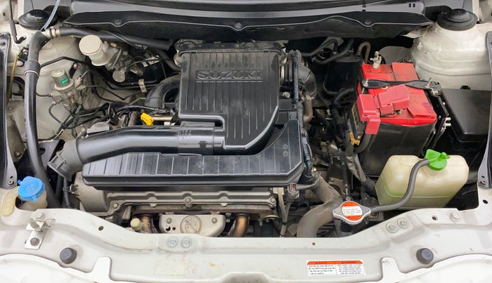 2013 Maruti Swift VXI, Petrol, Manual, 65,866 km, Open Bonet