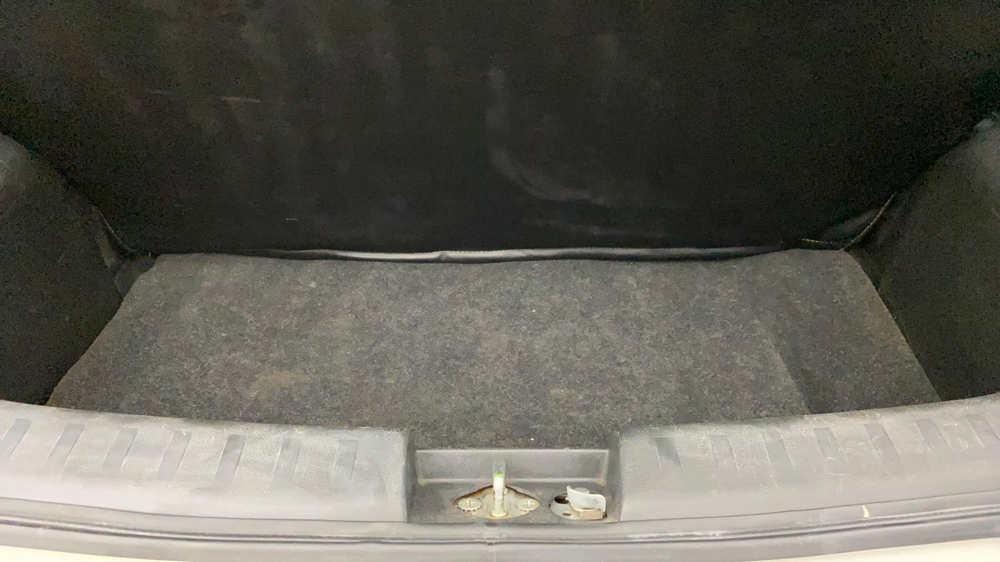 2013 Maruti Swift VXI, Petrol, Manual, 65,866 km, Boot Inside