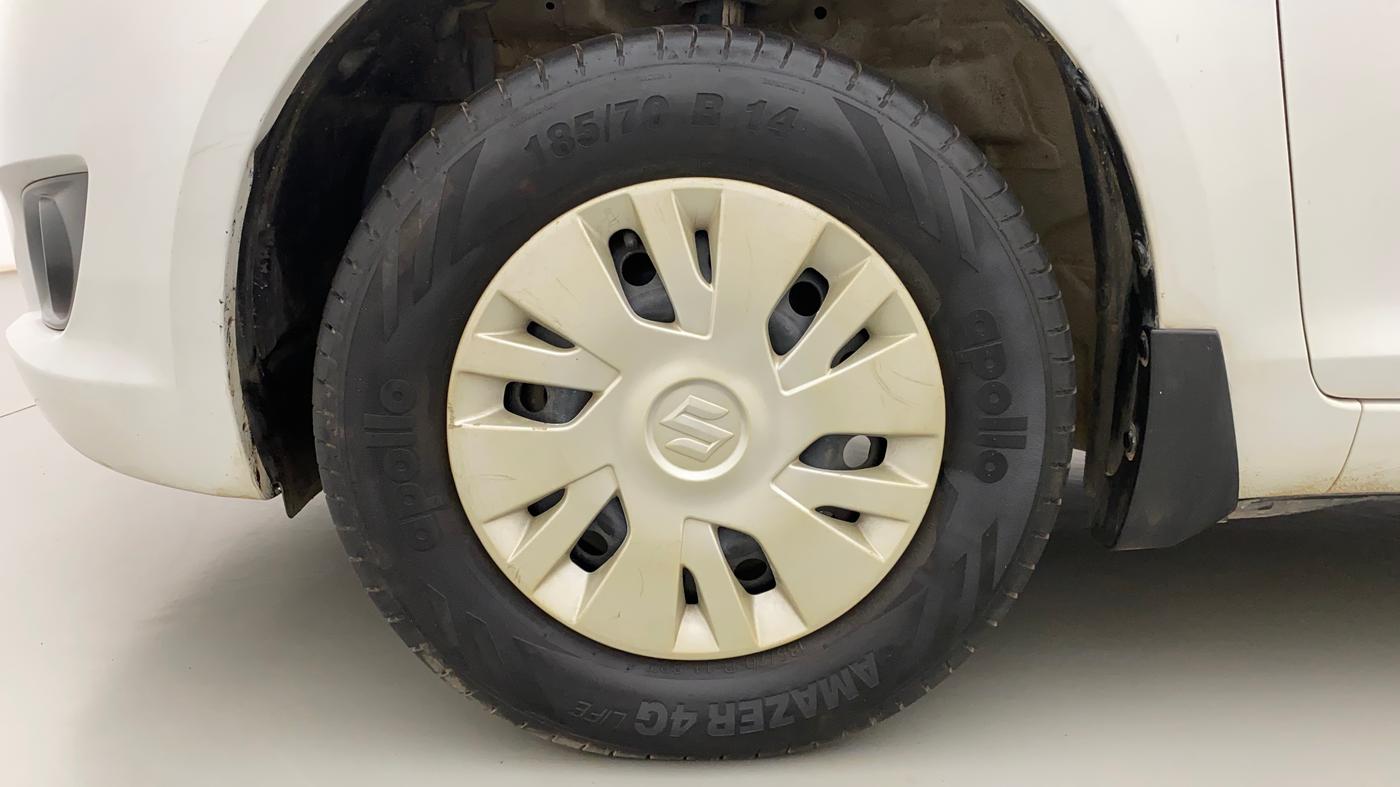2013 Maruti Swift VXI, Petrol, Manual, 65,866 km, Left Front Wheel