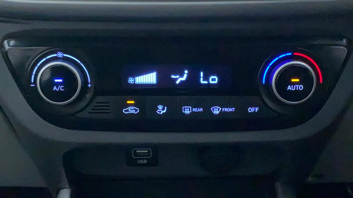 2021 Hyundai GRAND I10 NIOS SPORTZ 1.2 KAPPA VTVT, Petrol, Manual, 45,486 km, Automatic Climate Control