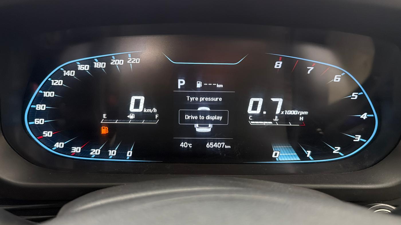 2021 Hyundai NEW I20 ASTA 1.2 AT, Petrol, Automatic, 65,352 km, Odometer Image