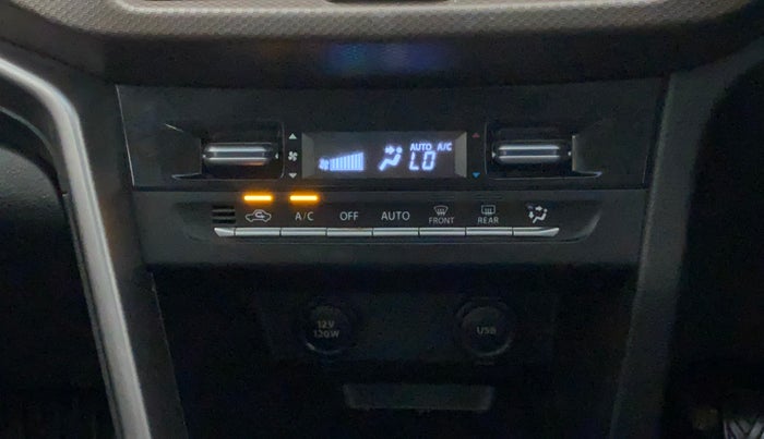 2022 Maruti BREZZA ZXI SMART HYBRID DUAL TONE, Petrol, Manual, 23,928 km, Automatic Climate Control