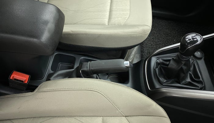 2019 Ford Ecosport 1.5TITANIUM TDCI, Diesel, Manual, 78,418 km, Gear Lever