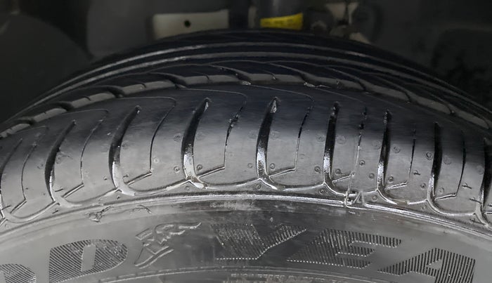 2019 Ford Ecosport 1.5TITANIUM TDCI, Diesel, Manual, 78,418 km, Left Front Tyre Tread