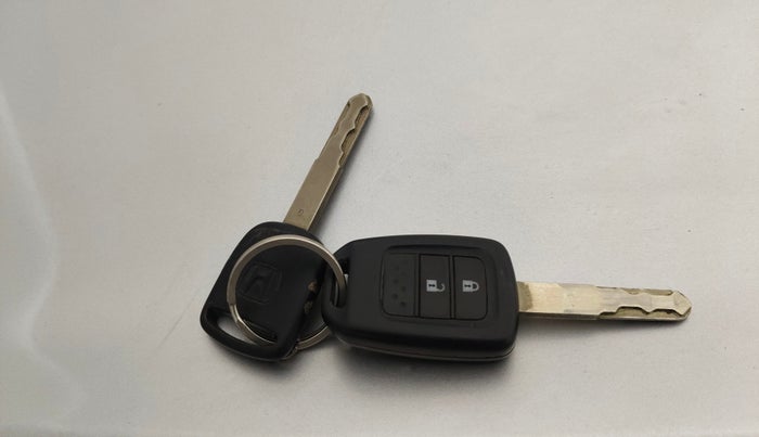 2015 Honda Jazz 1.2L I-VTEC SV, Petrol, Manual, 57,633 km, Key Close Up