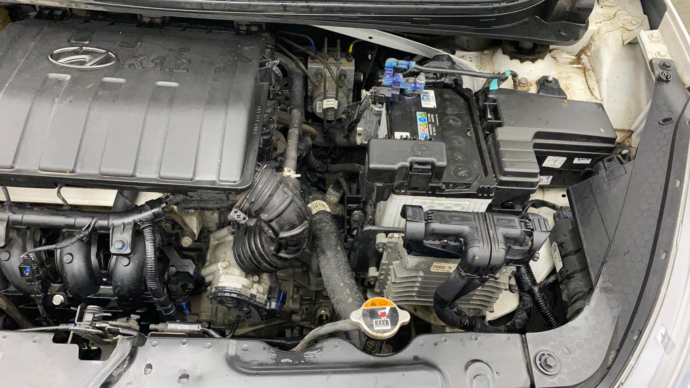 2024 Hyundai GRAND I10 NIOS SPORTZ AMT 1.2 KAPPA VTVT, Petrol, Automatic, 5,127 km, Engine View - Left