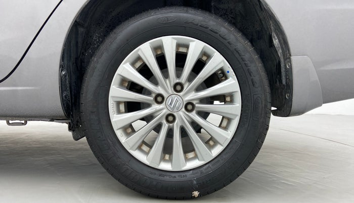 2015 Maruti Ciaz  ZDI SHVS, Diesel, Manual, 76,835 km, Left Rear Wheel