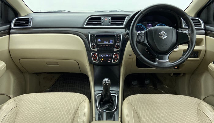 2015 Maruti Ciaz  ZDI SHVS, Diesel, Manual, 76,835 km, Dashboard