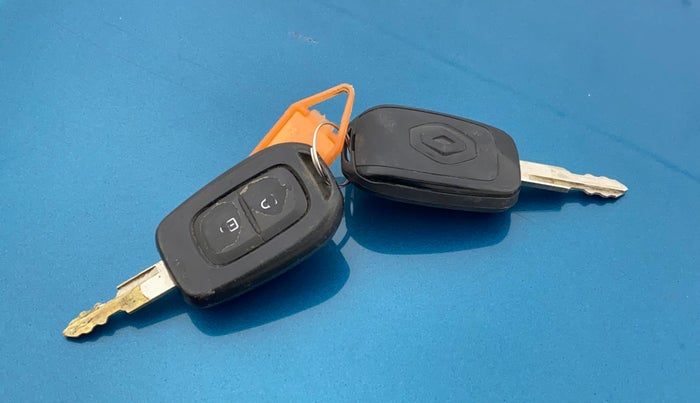2020 Renault Kwid CLIMBER 1.0 (O), Petrol, Manual, 47,489 km, Key Close Up
