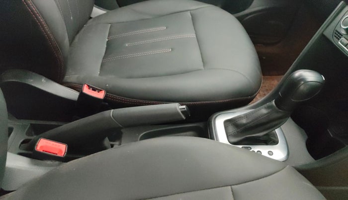 2021 Volkswagen Polo COMFORTLINE 1.0L TSI AT, Petrol, Automatic, 32,415 km, Gear Lever