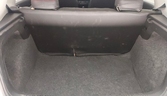 2021 Volkswagen Polo COMFORTLINE 1.0L TSI AT, Petrol, Automatic, 32,415 km, Boot Inside