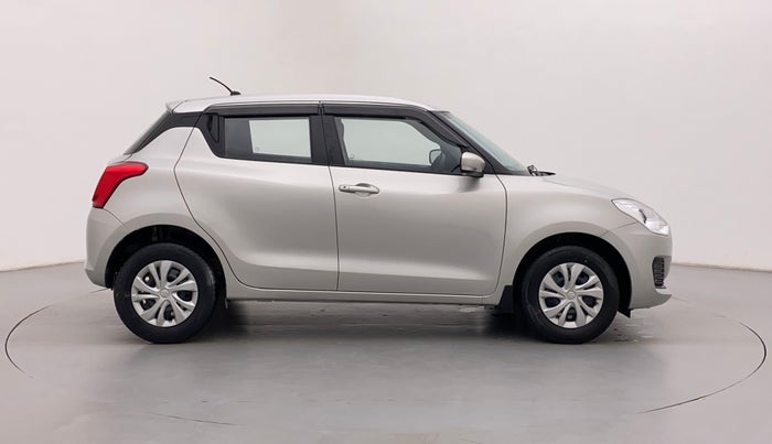 2018 Maruti Swift VXI D, Petrol, Manual, 30,795 km, Right Side
