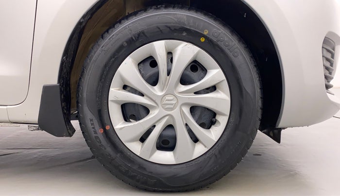 2018 Maruti Swift VXI D, Petrol, Manual, 30,795 km, Right Front Wheel
