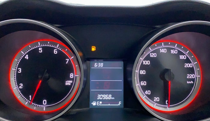 2018 Maruti Swift VXI D, Petrol, Manual, 30,795 km, Odometer Image