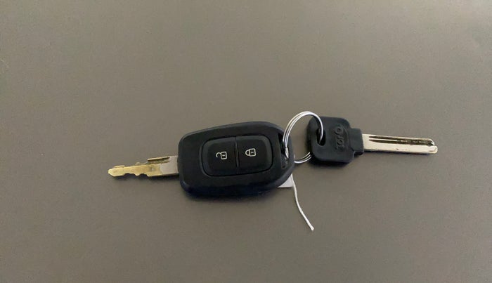 2019 Renault Kwid CLIMBER 1.0, Petrol, Manual, 88,945 km, Key Close Up