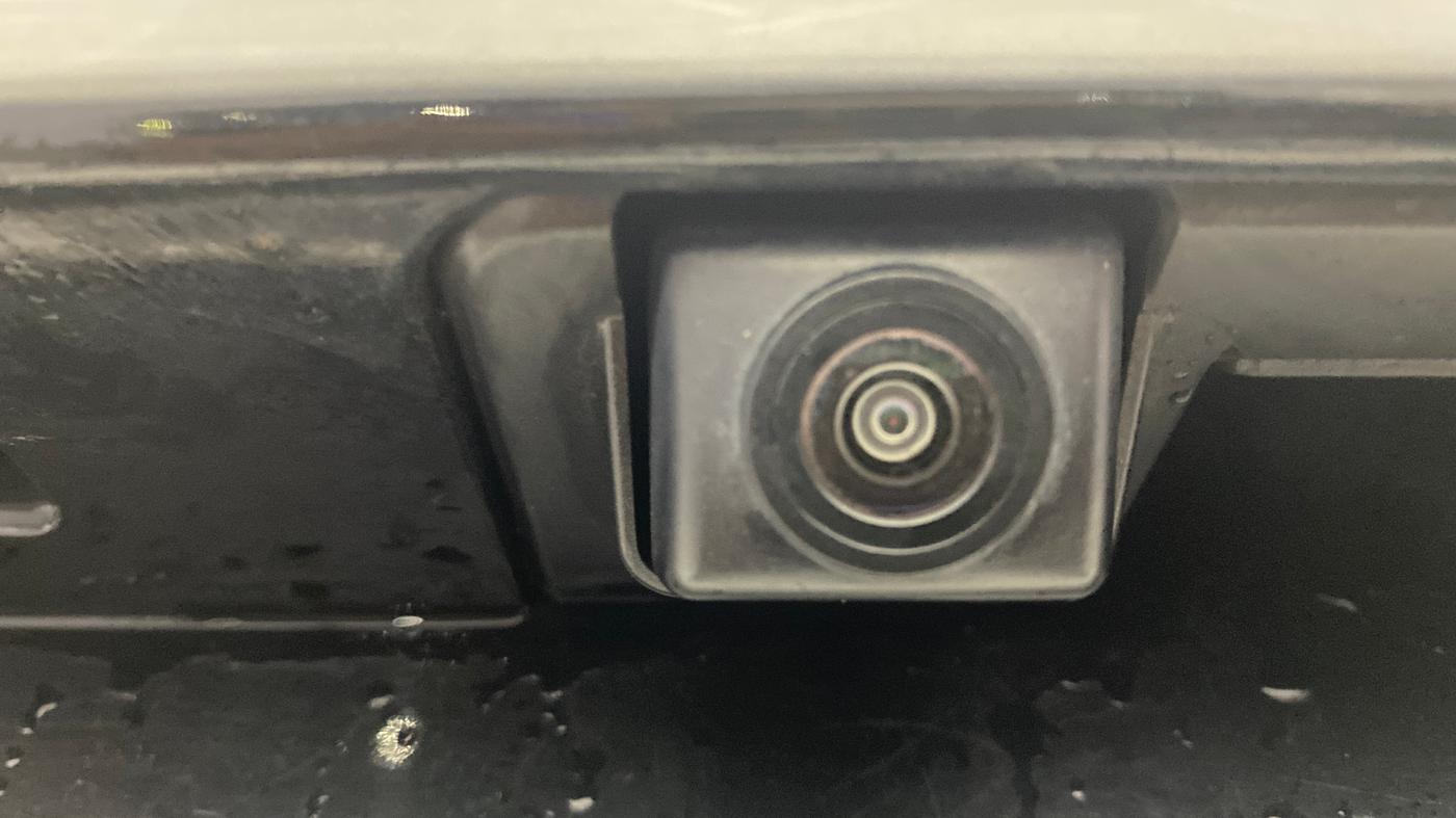 2023 Mahindra XUV300 W8 (O) 1.2 PETROL, Petrol, Manual, 20,347 km, Parking Camera