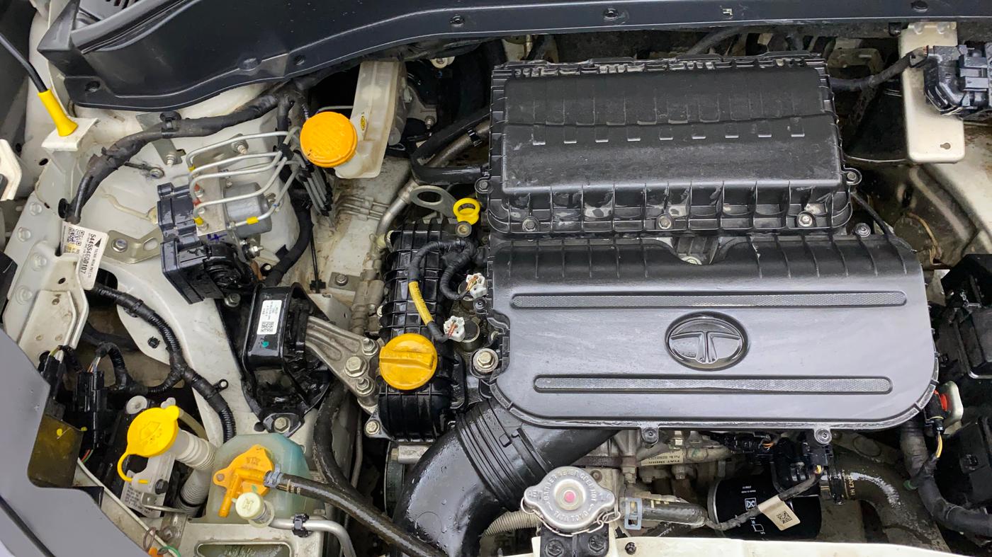 2021 Tata PUNCH ADVENTURE MT, Petrol, Manual, 83,443 km, Engine View - Right
