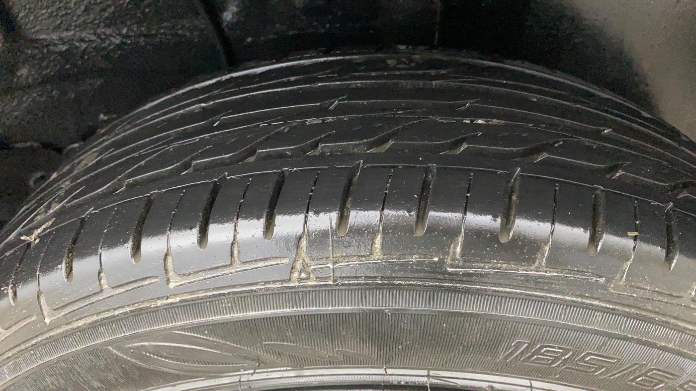 2021 Tata PUNCH ADVENTURE MT, Petrol, Manual, 83,443 km, Left Rear Tyre Tread