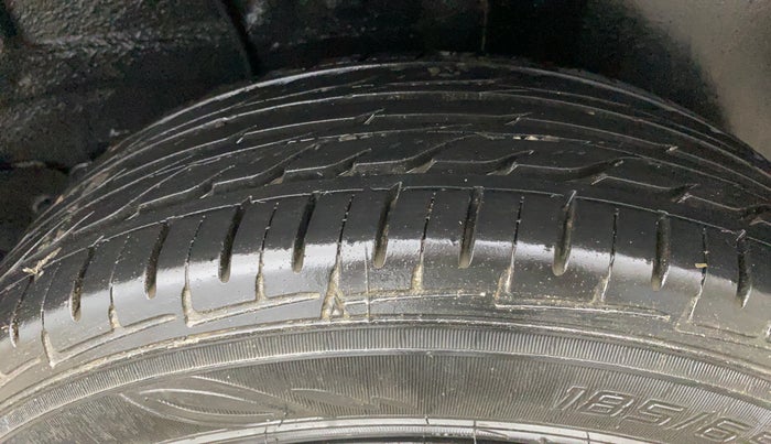 2021 Tata PUNCH ADVENTURE MT, Petrol, Manual, 83,614 km, Left Rear Tyre Tread