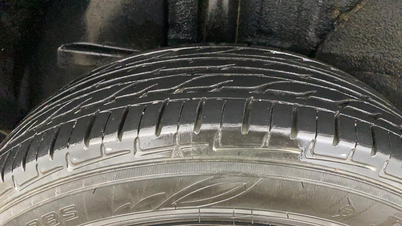 2021 Tata PUNCH ADVENTURE MT, Petrol, Manual, 83,443 km, Right Rear Tyre Tread