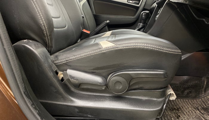 2021 Toyota URBAN CRUISER HIGH GRADE AT, Petrol, Automatic, 45,916 km, Driver Side Adjustment Panel