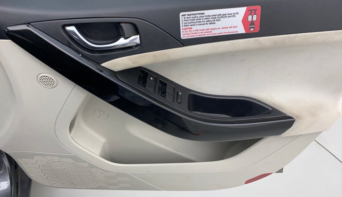 2021 Tata NEXON XZA + 1.2 PETROL A/T, Petrol, Automatic, 14,637 km, Driver Side Door Panels Control