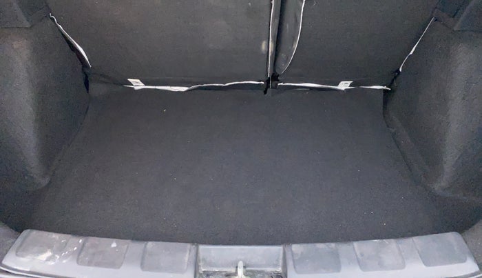 2021 Tata NEXON XZA + 1.2 PETROL A/T, Petrol, Automatic, 14,637 km, Boot Inside