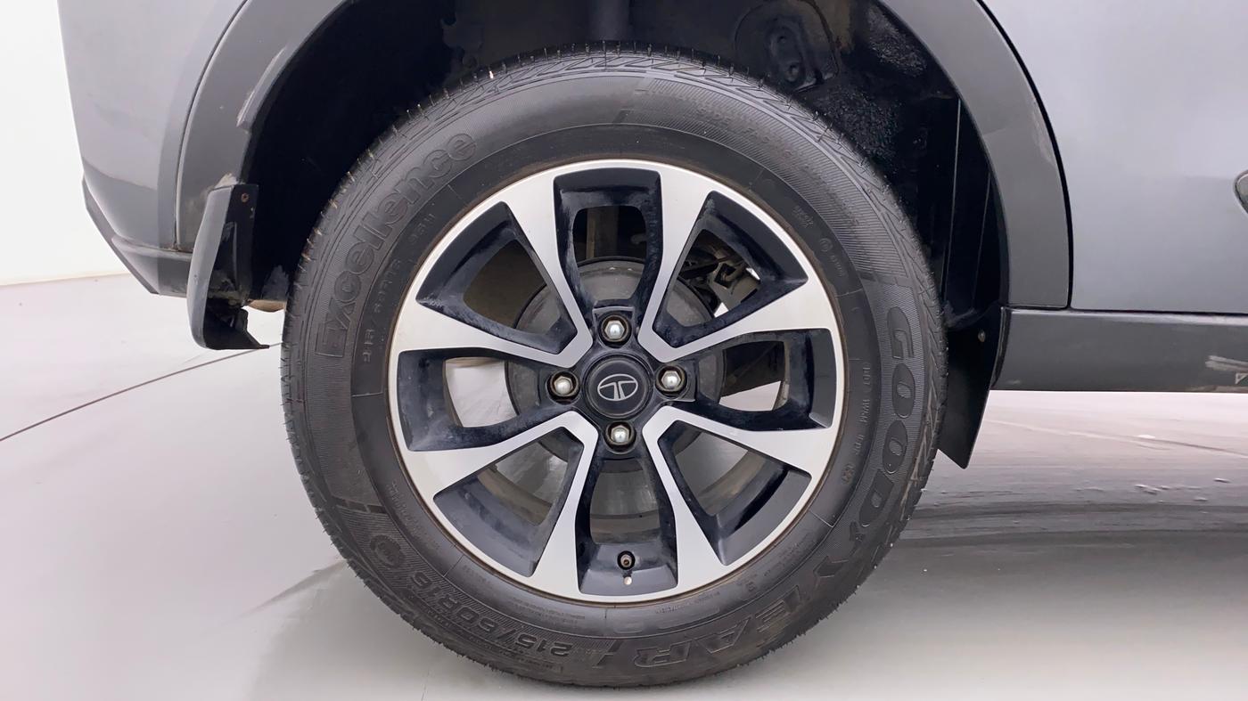 2021 Tata NEXON XZA + 1.2 PETROL A/T, Petrol, Automatic, 14,637 km, Right Rear Wheel
