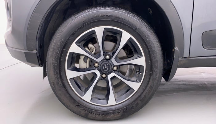 2021 Tata NEXON XZA + 1.2 PETROL A/T, Petrol, Automatic, 14,637 km, Left Front Wheel