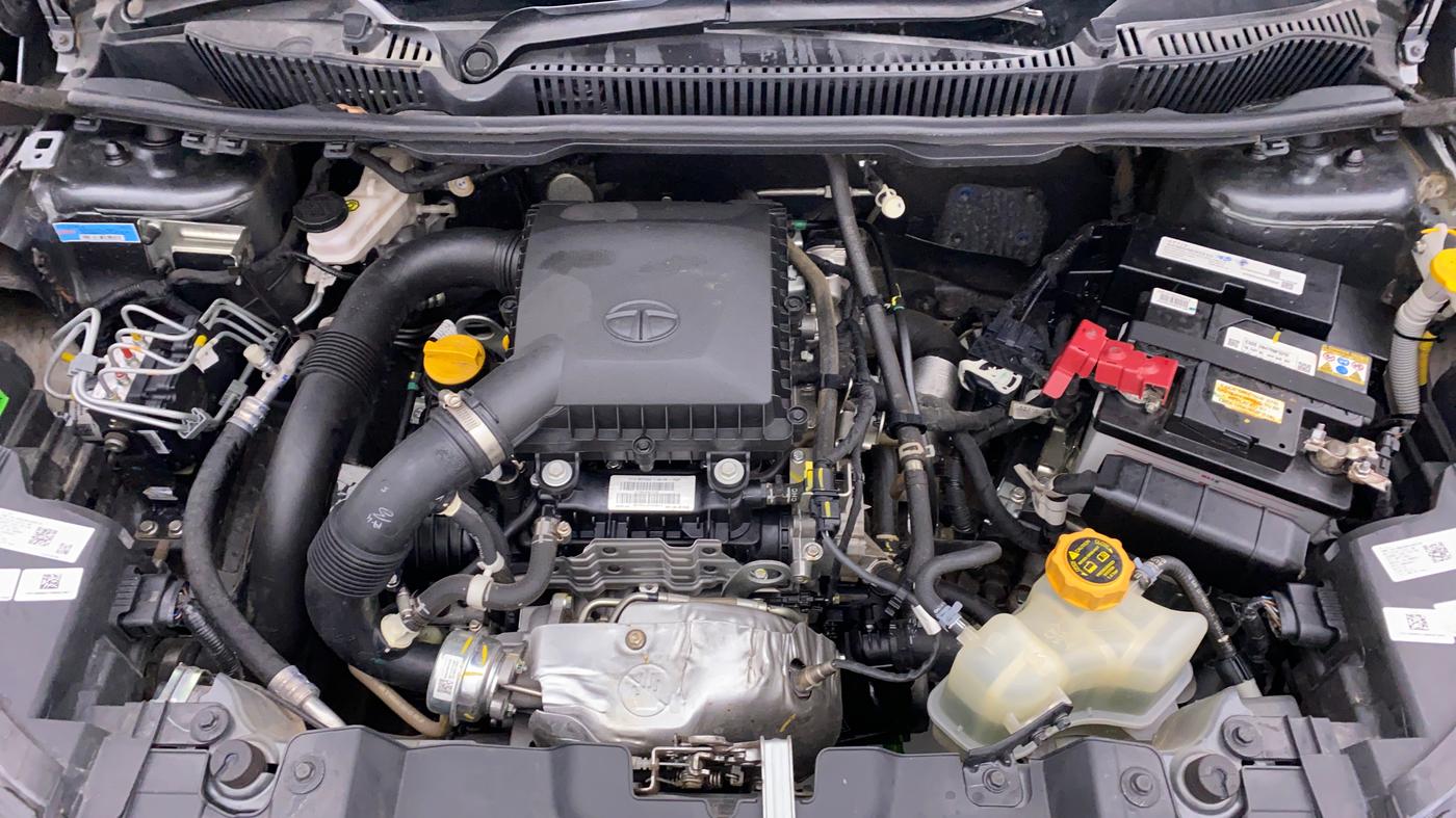 2021 Tata NEXON XZA + 1.2 PETROL A/T, Petrol, Automatic, 14,637 km, Open Bonet