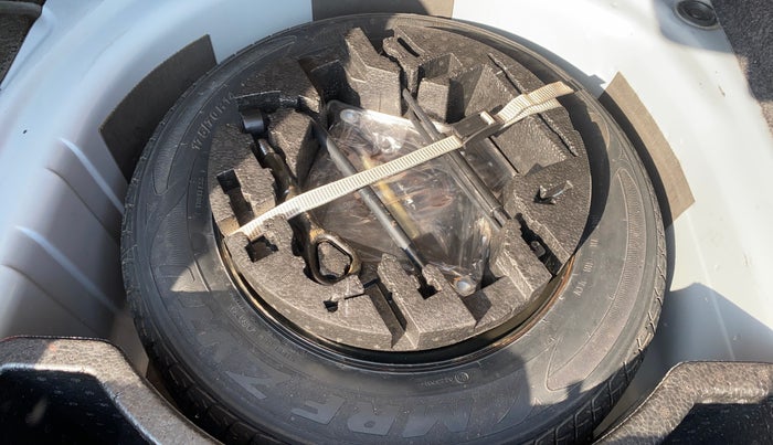 2021 Skoda Rapid AMBITION AT TSI, Petrol, Automatic, 1,06,304 km, Spare Tyre