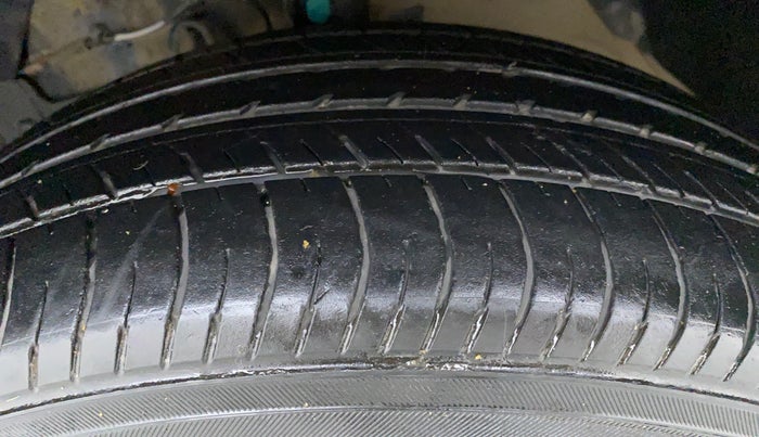 2020 Maruti Vitara Brezza VDI, Diesel, Manual, 41,465 km, Left Front Tyre Tread