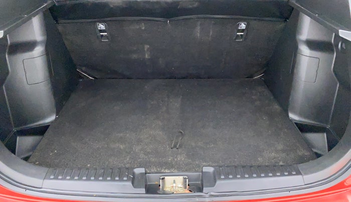 2020 Maruti Vitara Brezza VDI, Diesel, Manual, 41,465 km, Boot Inside