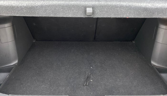 2016 Maruti Vitara Brezza ZDI PLUS, Diesel, Manual, 44,404 km, Boot Inside