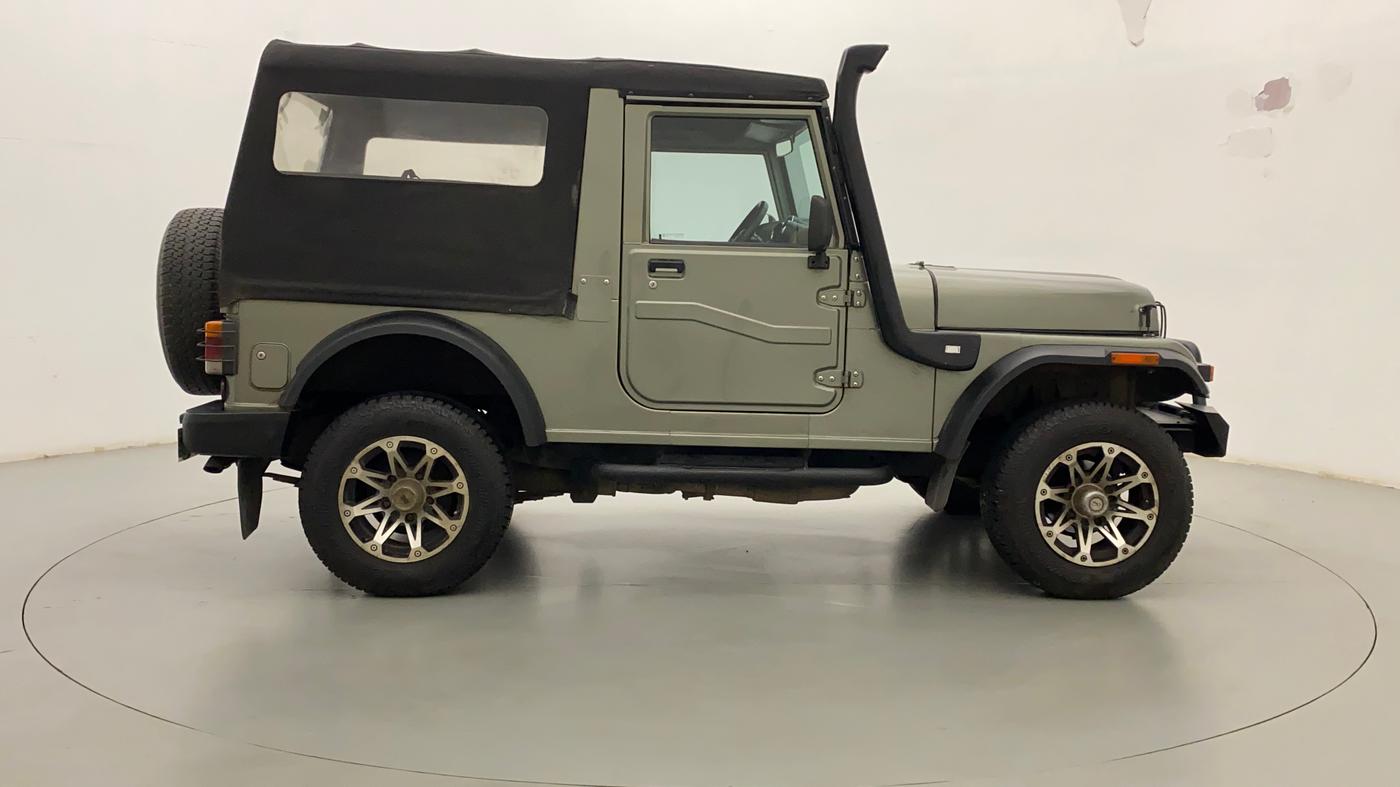 2017 Mahindra Thar CRDE 4X4 AC, Diesel, Manual, 57,143 km, Right Side