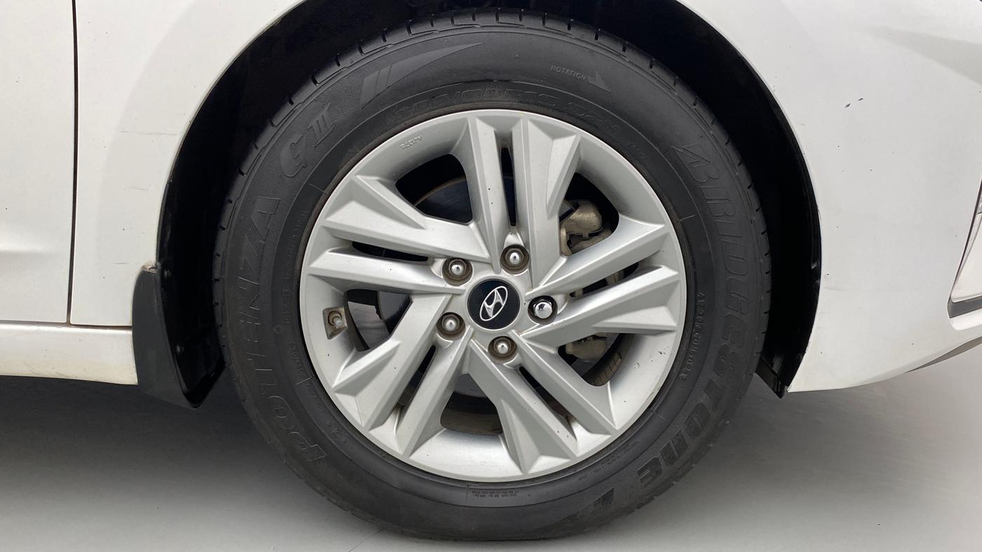 2019 Hyundai New Elantra 2.0 SX(O) AT PETROL, Petrol, Automatic, 65,890 km, Right Front Wheel