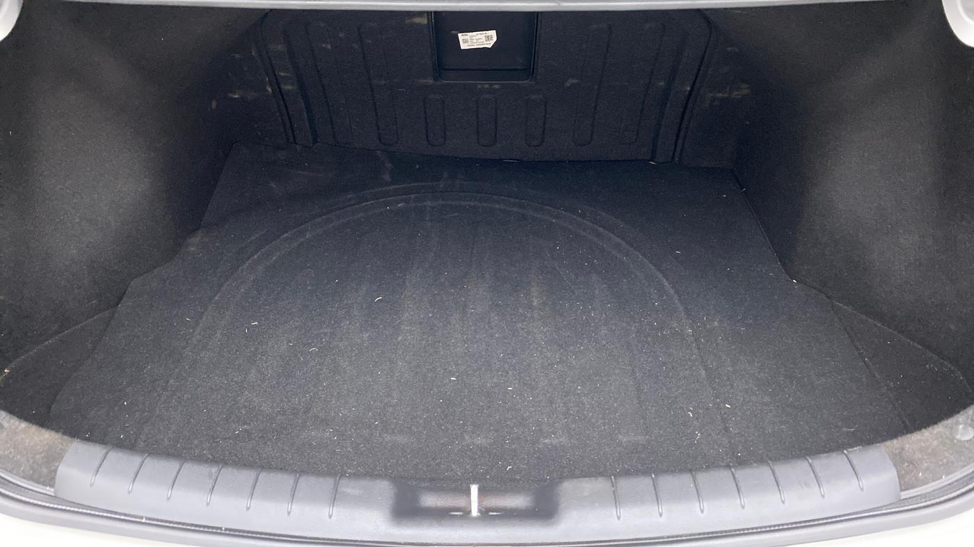 2019 Hyundai New Elantra 2.0 SX(O) AT PETROL, Petrol, Automatic, 65,890 km, Boot Inside